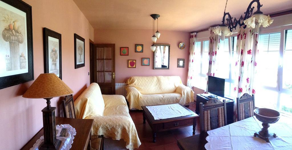 Apartamentos Guidan Рибадео Екстериор снимка
